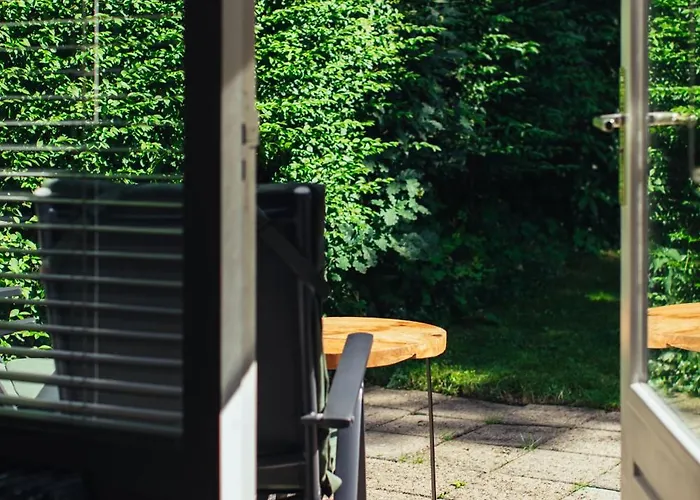 Semesterbostad Boshuisje Koolmees Park Hoefbos *